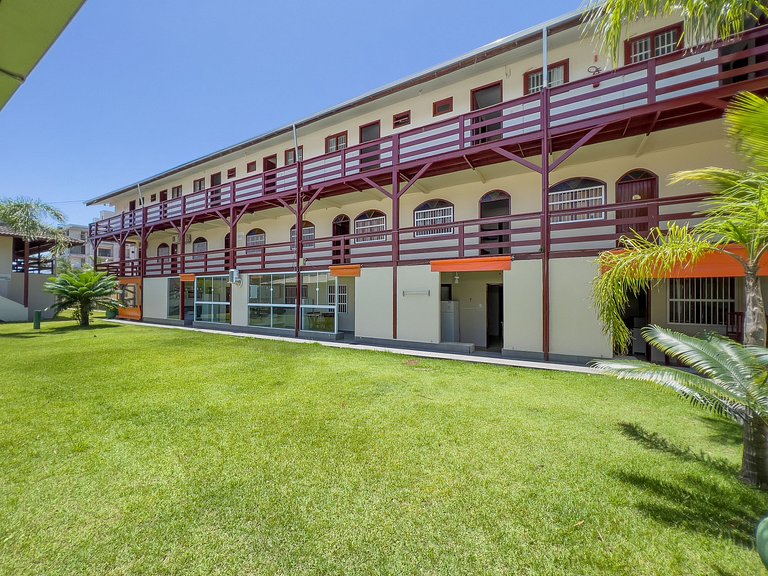 #16-T - (Refúgio e Mar) Hospedagem em Canto Grande, Bombinha