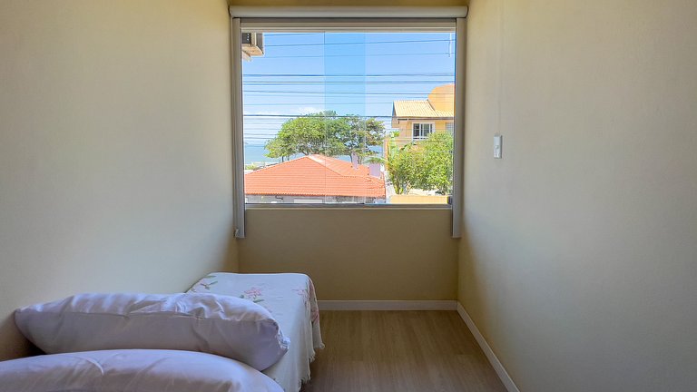 #30-E - (Refúgio e Mar) Hospedagem em Canto Grande, Bombinha