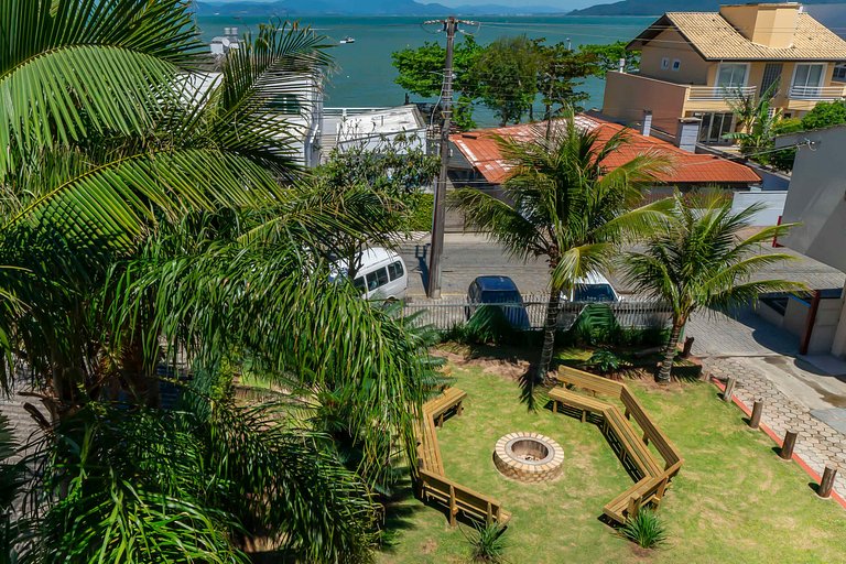#06-B - (Refúgio e Mar) Hospedagem em Canto Grande, Bombinha
