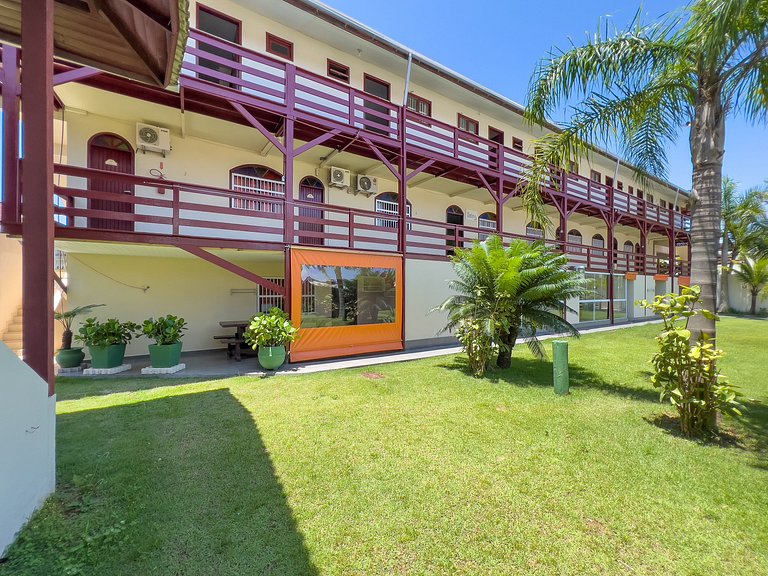 #07-B - (Refúgio e Mar) Hospedagem em Canto Grande, Bombinha