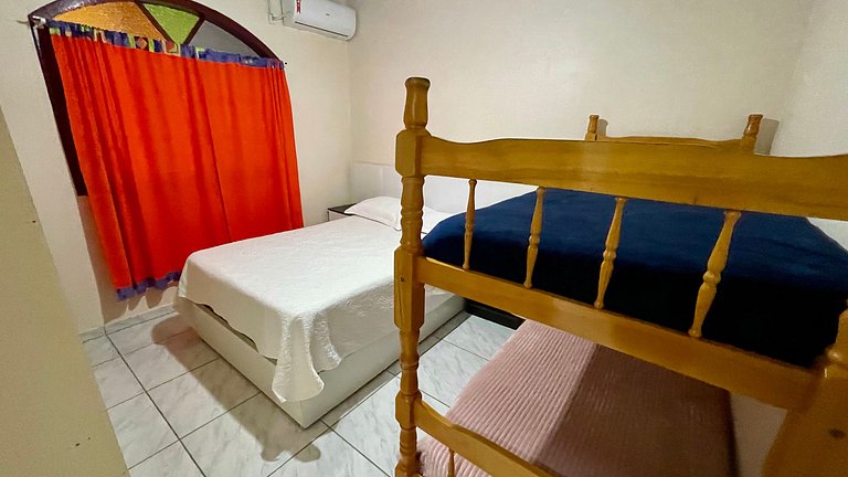 #46-Z - (Refúgio e Mar) Hospedagem em Canto Grande, Bombinha