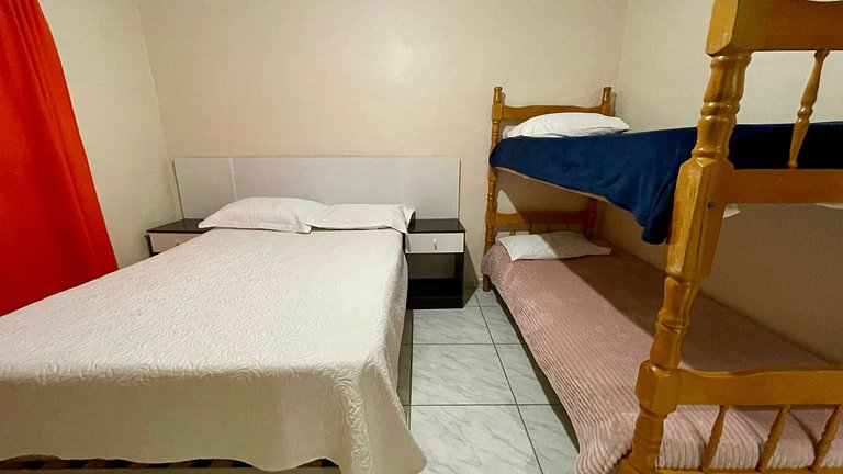 #02-Z - (Refúgio e Mar) Hospedagem em Canto Grande, Bombinha