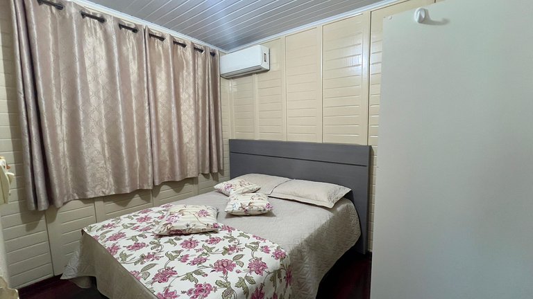 Casa 03- Recanto Silveira 150 metros da Praia